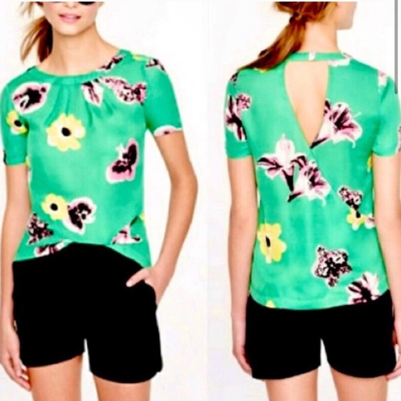 J. Crew Factory Tops - Gorgeous J.Crew Top size XS